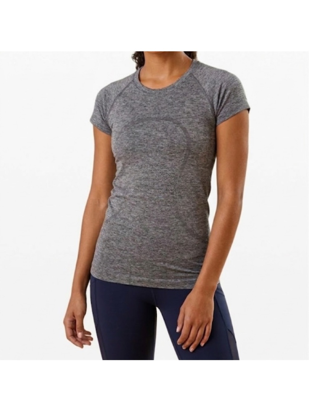 Lululemon Swiftly Tech Shortsleeve Size 8 Grey